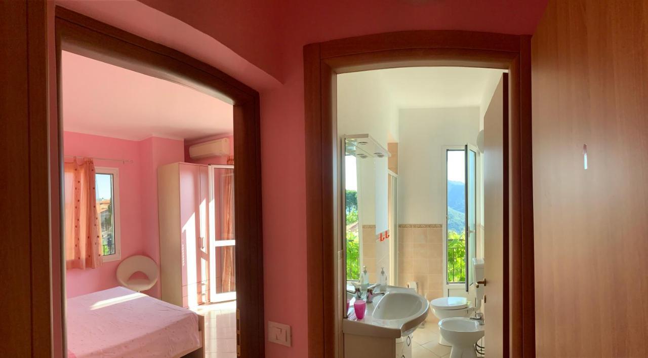 Ligo Bed & Breakfast วิลลาโนวา ดัลเบงกา ภายนอก รูปภาพ