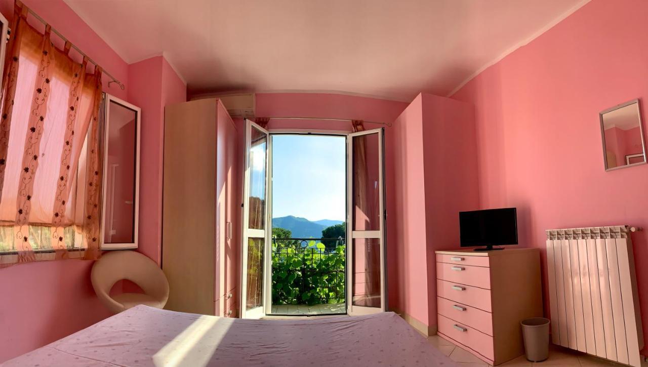 Ligo Bed & Breakfast วิลลาโนวา ดัลเบงกา ภายนอก รูปภาพ