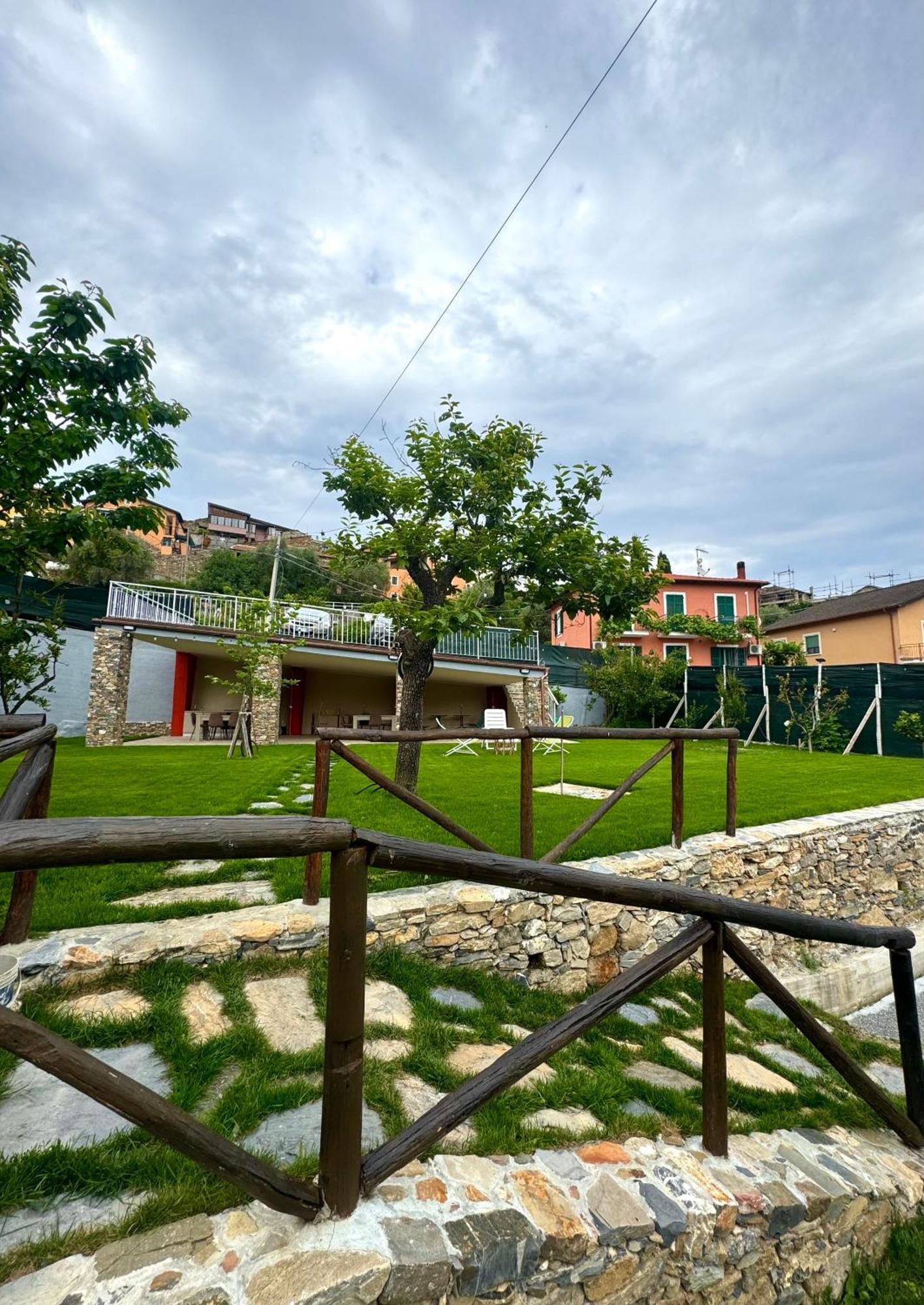 Ligo Bed & Breakfast วิลลาโนวา ดัลเบงกา ภายนอก รูปภาพ