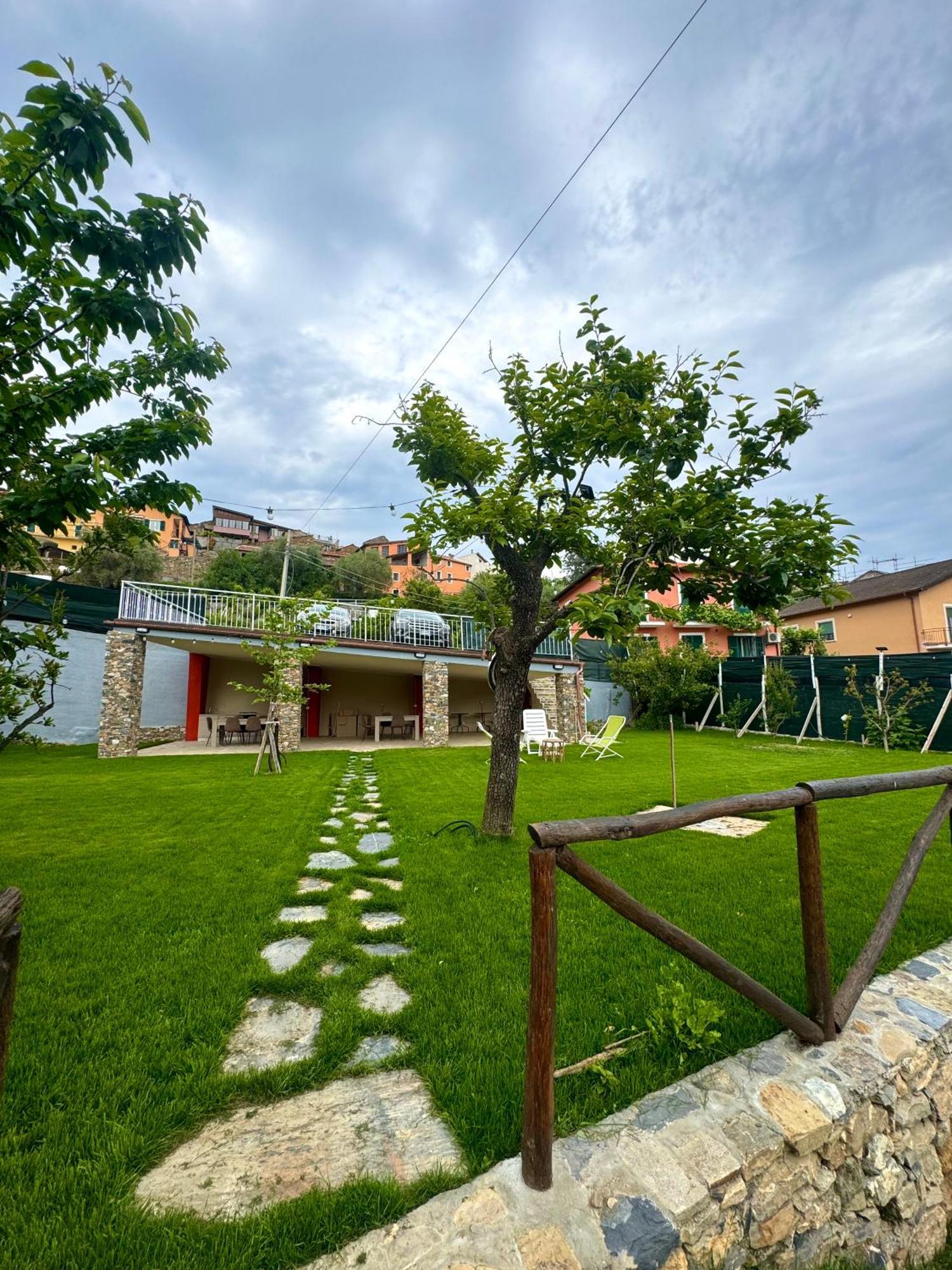 Ligo Bed & Breakfast วิลลาโนวา ดัลเบงกา ภายนอก รูปภาพ